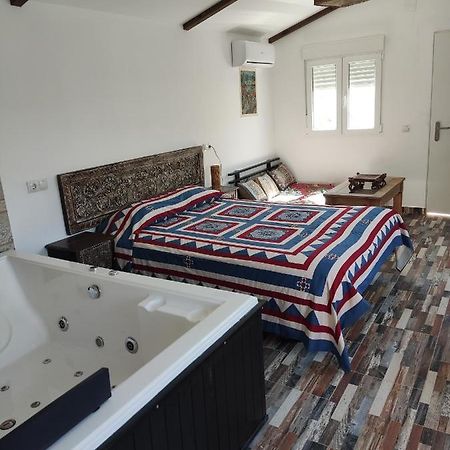 Villa Bali Con Jacuzzi Climatizado Y Piscina Climatizada Con Jacuzzi Чиклана де ла Фронтера Екстериор снимка